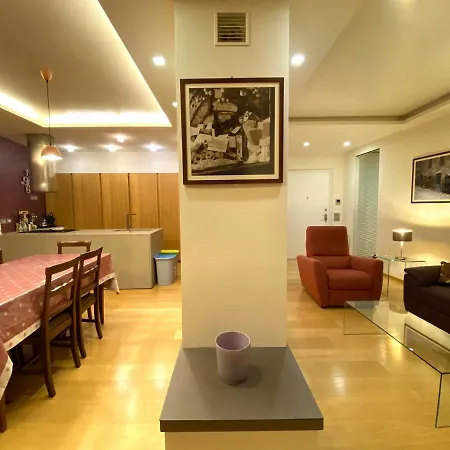 Daire Stunning 2 Bedroom In *